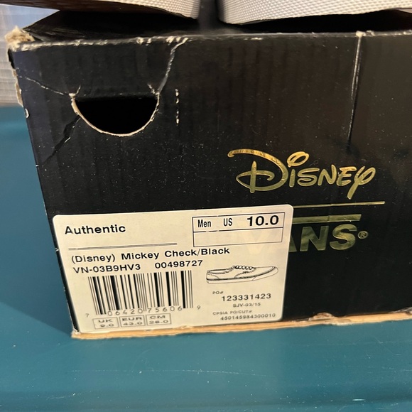 Disney Mickey Vans Red and Black Sneakers mens size 10 - Picture 2 of 7